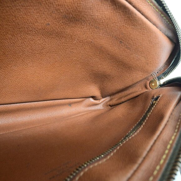 LOUIS VUITTON Marly Dragonne GM Clutch Hand Bag Monogram Brown - Picture 10 of 14